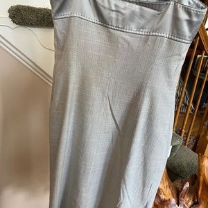 Elie Tahari Size 8  grayish Strapless dress.